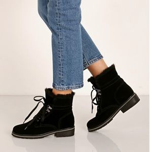 Blondo Vedette Waterproof Boot Black Suede 7.5